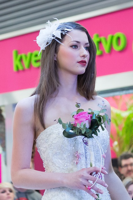 Flower and Feather Fascinator