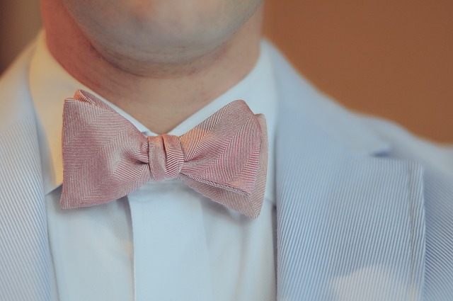 bow tie